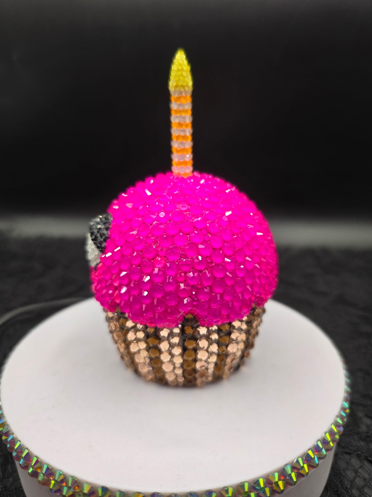 Celina Miller Art - Bling Carl the Cupcake